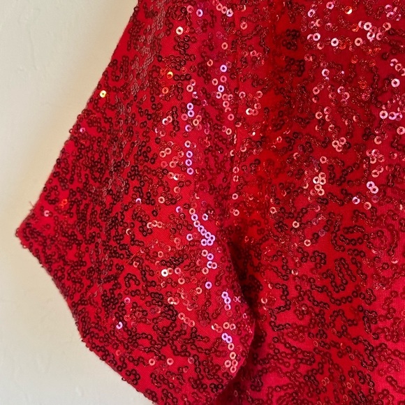 DKNY women’s XS red sequin short sleeve top. NWT - Picture 6 of 13